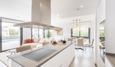 Nieuwbouw Woningen - Villa -
Capdepera