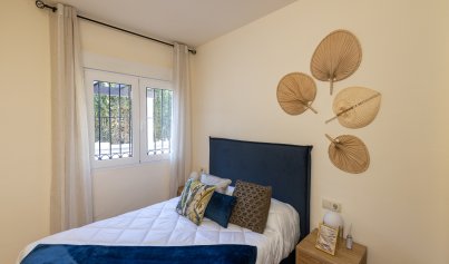 Neue Gebäude - Villa -
Fuente Alamo