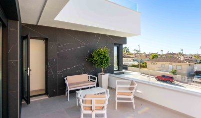 Nybyggnation - Radhus -
Rojales