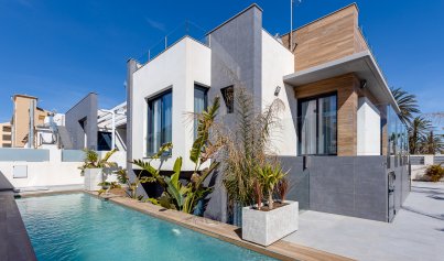 Neue Gebäude - Villa -
La Mata