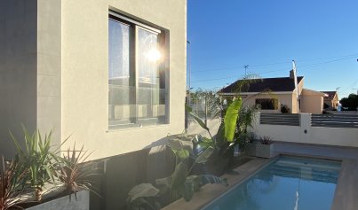 Neue Gebäude - Villa -
La Mata