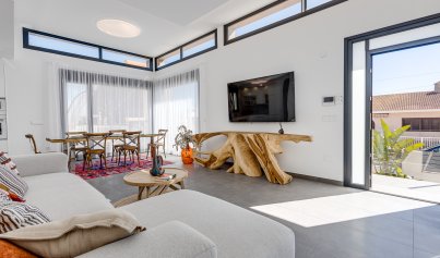 Neue Gebäude - Villa -
La Mata