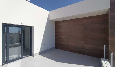 Nybyggnation - Radhus -
Daya Nueva