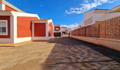 Nybyggnation - Villa -
Purias