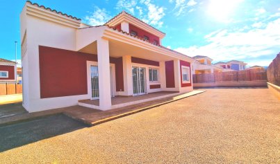 Nybyggnation - Villa -
Purias