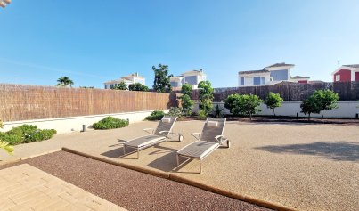 Nybyggnation - Villa -
Purias