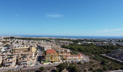 Neue Gebäude - Penthouse -
Res. Las Filipinas