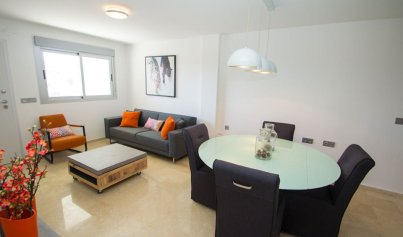 Neue Gebäude - Penthouse -
Res. Las Filipinas