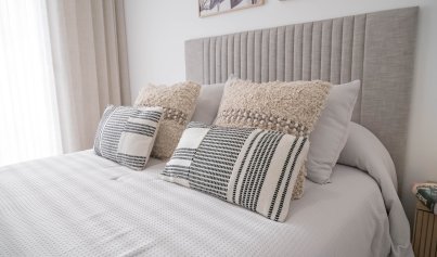 Nieuwbouw Woningen - Herenhuis -
Jerónimo y Avileses