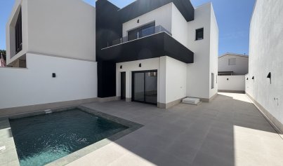 Nybyggnation - Radhus -
Heredades