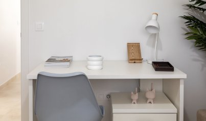 Neue Gebäude - Villa -
Busot