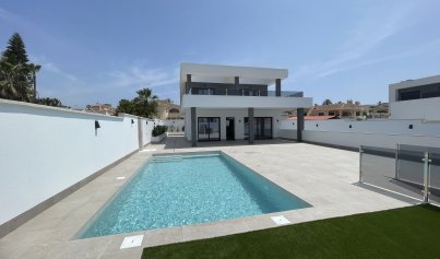 Nieuwbouw Woningen - Villa -
Ciudad Quesada