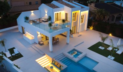 Neue Gebäude - Villa -
Campoamor