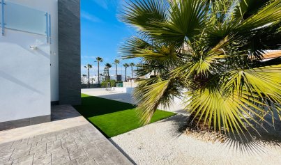 Nieuwbouw Woningen - Herenhuis -
Torrevieja