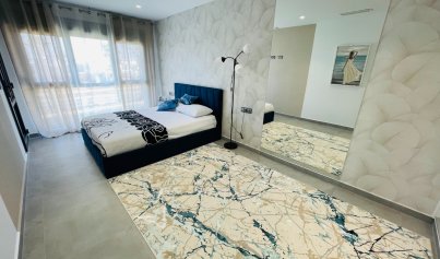 Nieuwbouw Woningen - Herenhuis -
Torrevieja