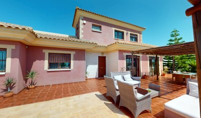 Neue Gebäude - Villa -
Águilas