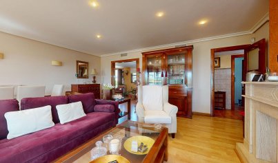 Neue Gebäude - Villa -
Águilas