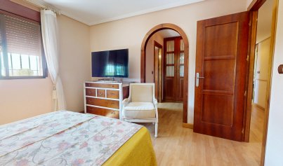 Neue Gebäude - Villa -
Águilas