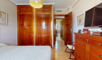 Neue Gebäude - Villa -
Águilas