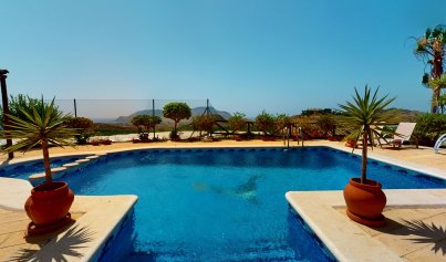 Neue Gebäude - Villa -
Águilas