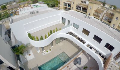 Nieuwbouw Woningen - Villa -
Heredades