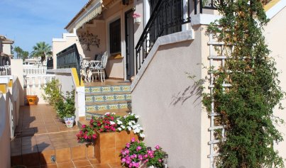 Herverkoop - Bungalow -
Orihuela Costa - Villamartin Los Dolses