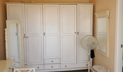 Resale - Villa -
Orihuela Costa - Villamartin Los Dolses