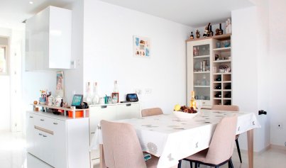 Resale - Villa -
San Miguel de Salinas