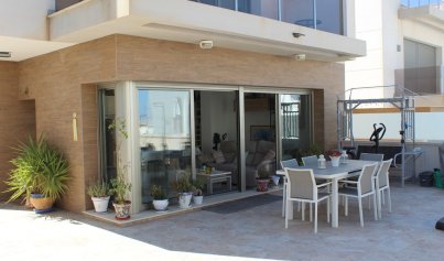 Resale - Villa -
San Miguel de Salinas