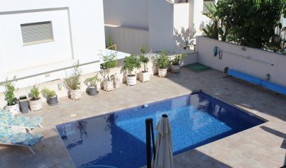 Resale - Villa -
San Miguel de Salinas