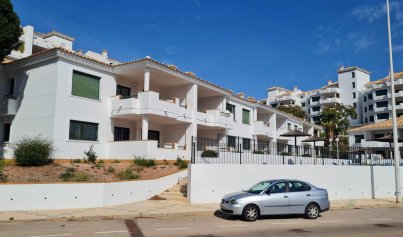 Resale - Apartment -
Orihuela Costa - Campoamor Golf