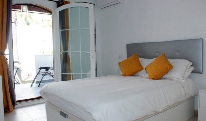 Resale - Villa -
Orihuela Costa - Villamartin Fortuna