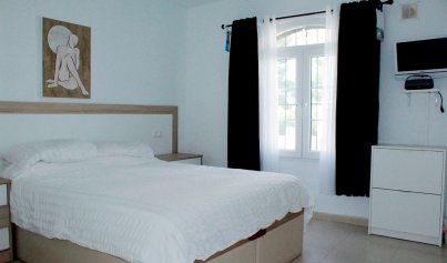 Resale - Villa -
Orihuela Costa - Villamartin Fortuna