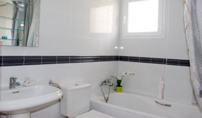 Resale - Villa -
Orihuela Costa - Campoamor Golf