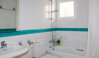 Resale - Villa -
Orihuela Costa - Campoamor Golf