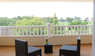 Resale - Villa -
Orihuela Costa - Campoamor Golf