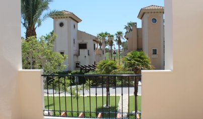 Resale - Villa -
Algorfa - La Finca Golf