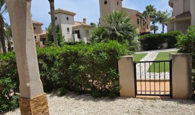 Resale - Villa -
Algorfa - La Finca Golf