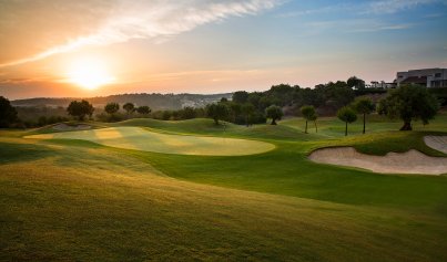 Resale - Villa -
Orihuela Costa - Las Colinas