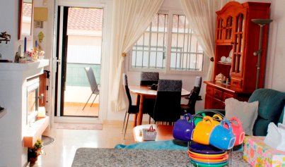 Herverkoop - Bungalow -
Orihuela Costa - Villamartin Los Dolses