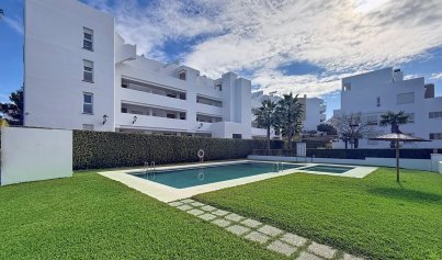 Resale - Villa -
Orihuela Costa - Villamartín