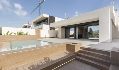 Neue Gebäude - Villa -
Algorfa