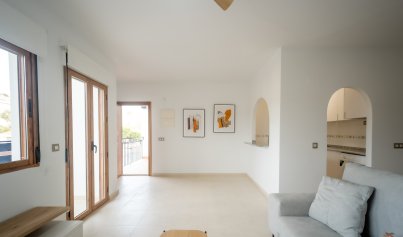 Nybyggnation - Takvåning -
Herrerías