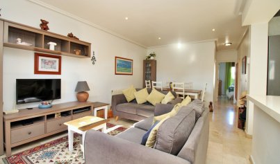 Resale - Townhouse -
Villamartín - Pau 8