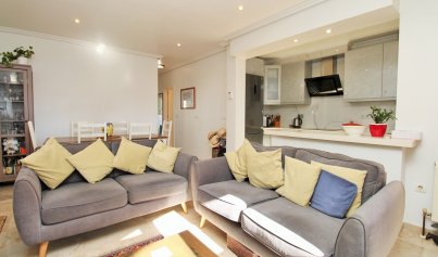 Resale - Townhouse -
Villamartín - Pau 8