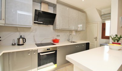 Resale - Townhouse -
Villamartín - Pau 8