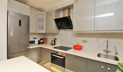 Resale - Townhouse -
Villamartín - Pau 8