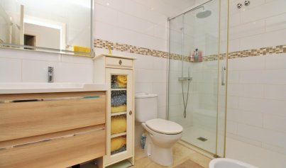 Resale - Townhouse -
Villamartín - Pau 8