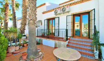 Resale - Townhouse -
Villamartín - Pau 8