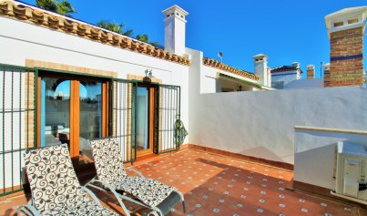 Resale - Townhouse -
Villamartín - Pau 8